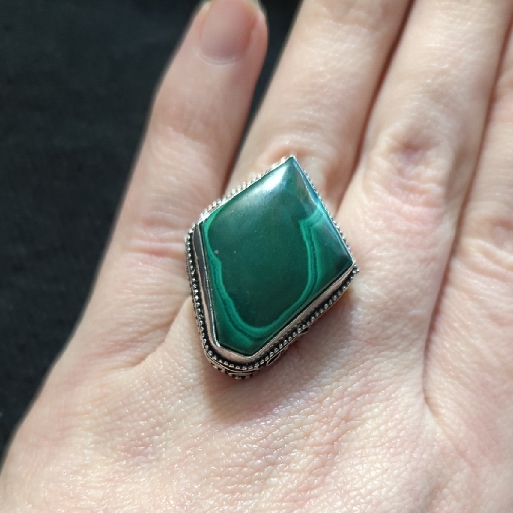 Silver Plated Green Malachite Gemstone Chunky Statement Ring - Size 7-8